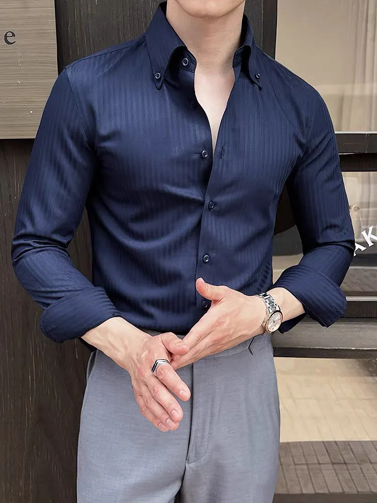 جديد الظلام مخطط وأشار طوق قميص 2025 الرجال طويلة الأكمام الراقية الأعمال سليم صالح عادية تنوعا الرجال يرتدى القمصان