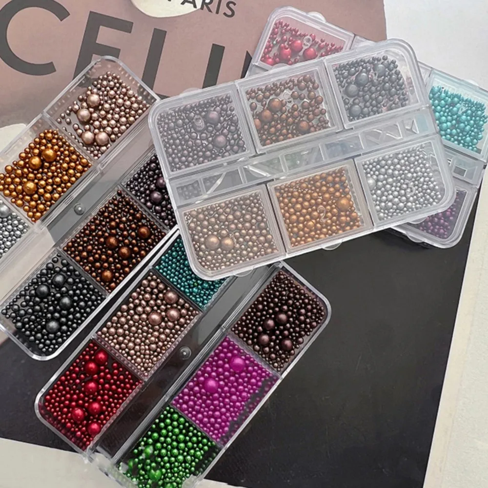 ชาร์มตกแต่งเล็บมุกหลากสี 6 ช่อง ลายเมลลาร์ด ลูกปัดมุกกลมหลากสีสันสำหรับคริสต์มาส ประดับเพชรเทียม DIY ตกแต่งเล็บลายคริสต์มาส