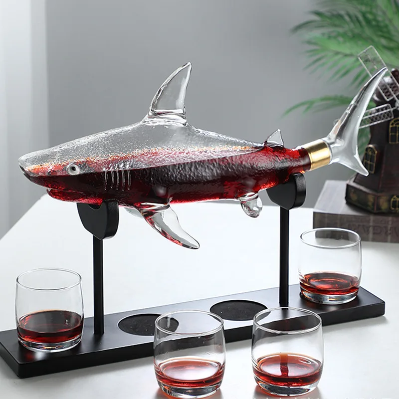 New Shark Shape High-End Glass Whisky Decanter With Holder Wine Whiskey Set for Champagne Elegant Wine Dispenser