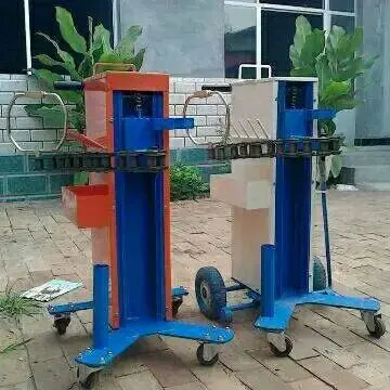 

Air cannon crane, chain type air cannon crane, tire repair tool, auto maintenance tool