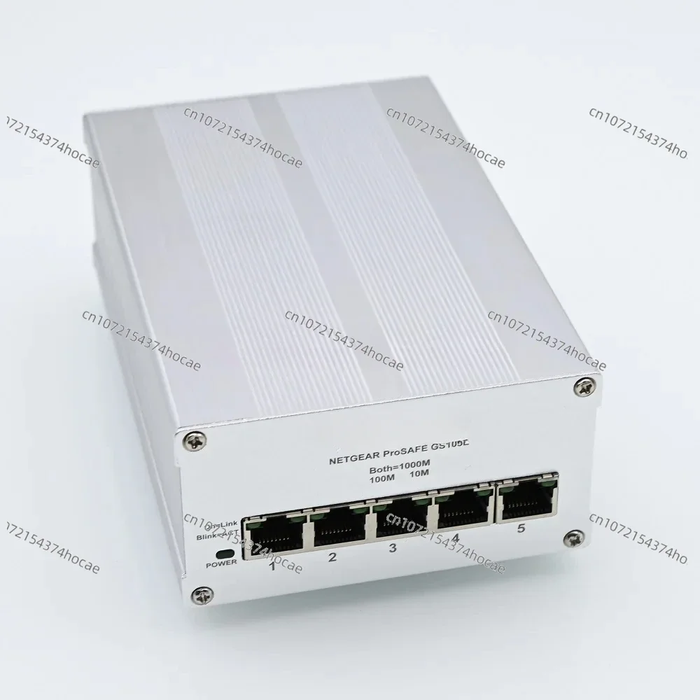 

GS105E 5-Port 1000M Gigabit Network Management Switch Magic Upgrade OCXO Crystal Oscillator