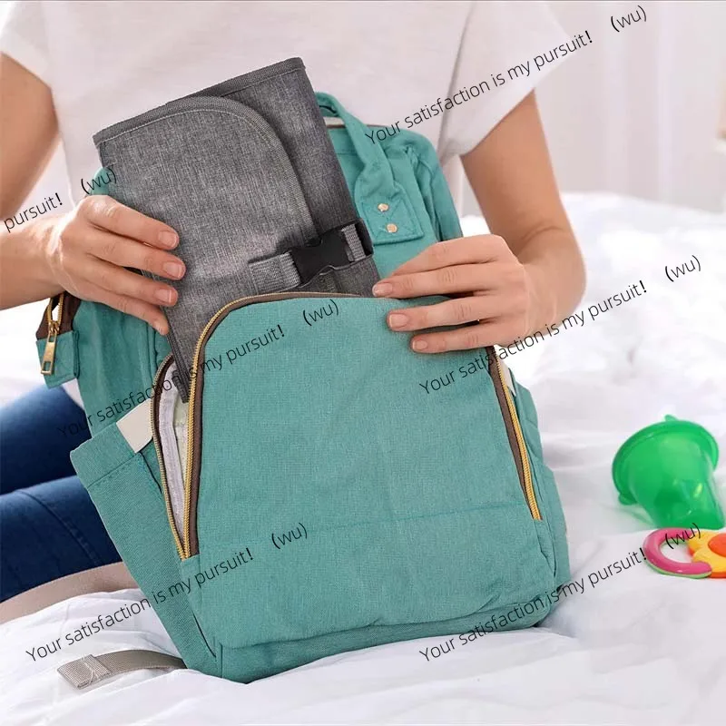 Newborn diaper pad waterproof and diaper-proof multifunctional with wet wipes baby changing pad convenient for going out view 2