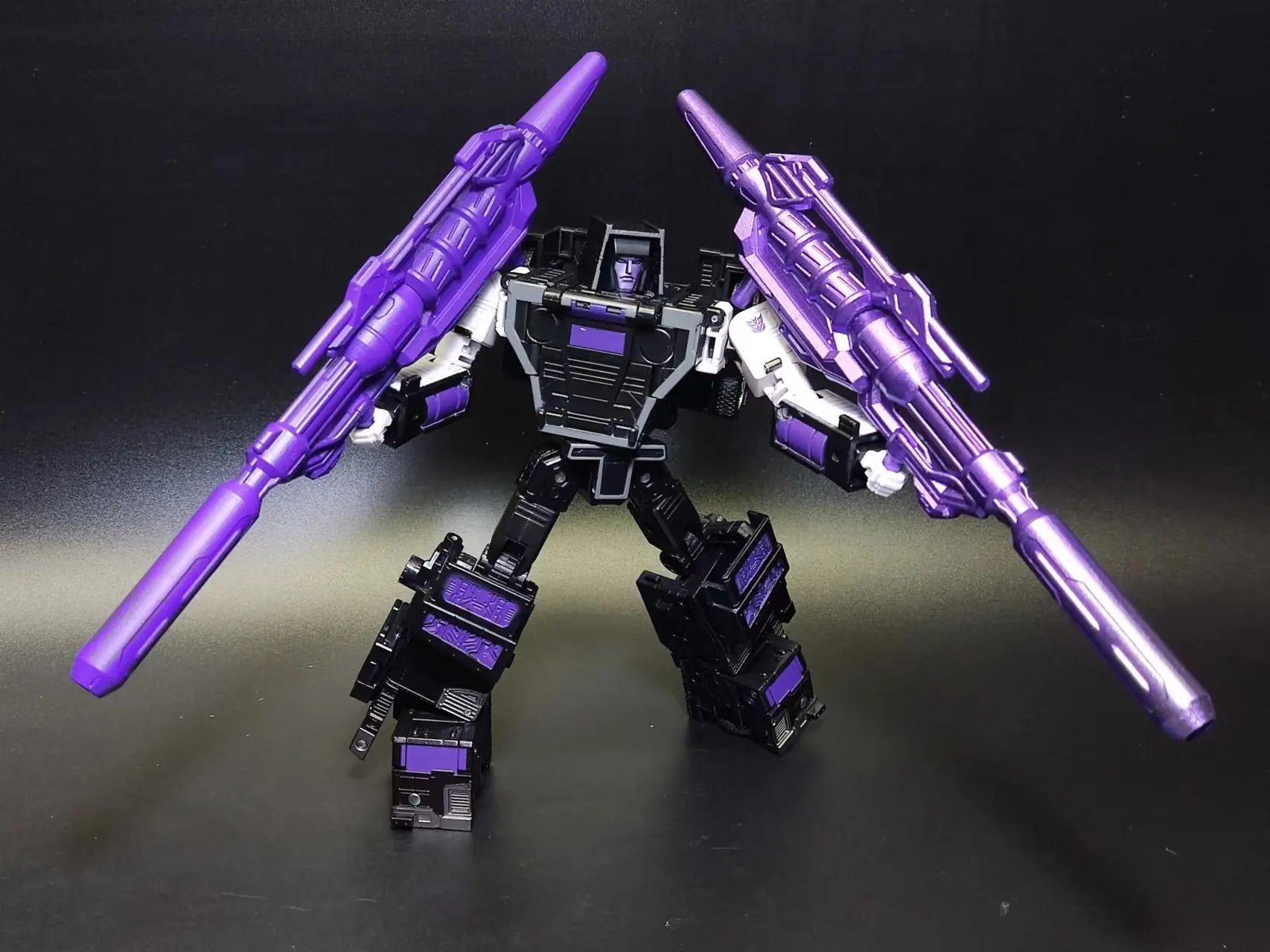 New Big Sword Big Gun Weapon Upgrade Kit For Transformation Legacy Motormaster Menasor Action Figure Accessories