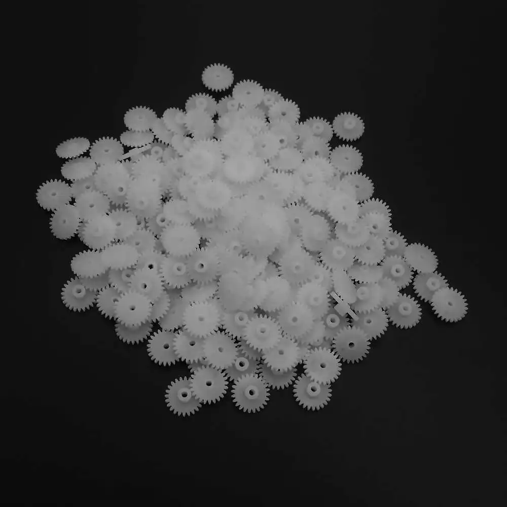 50PCS 0.5M 24T Plastic Spur Gear 242A 2mm Spindle Bore (1.95mm Tight Fit) 13mm Diameter 3.5mm Height for DIY RC Car, Robot Model