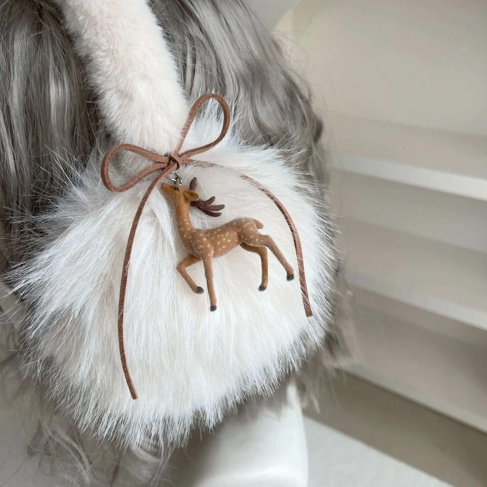 Warm Winter Bowknot Elk Earmuffs Folding Faux Fur Earmuffs Cold Protection Earflap Protection Christmas Cycling Accessories