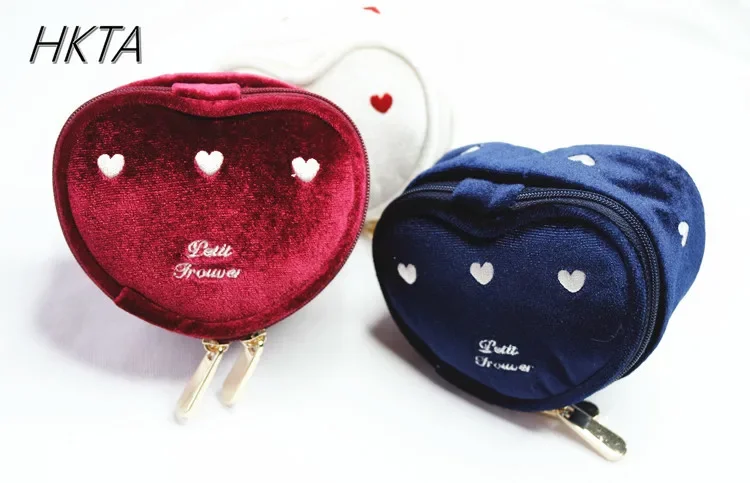 

Japan and Korea Sweet Portable Love Jewelry Box Travel Storage Jewelry Storage Bag Girls Heart Velvet Ring Necklace Mini Bag