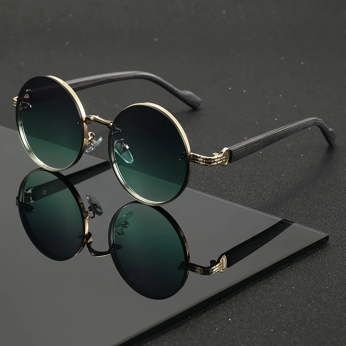 Vintage Round Sunglasses 2025 Fashion Classic Gradient Outdoor Shades Trendy Luxury Brand Designer Metal Rim Sun Glasses