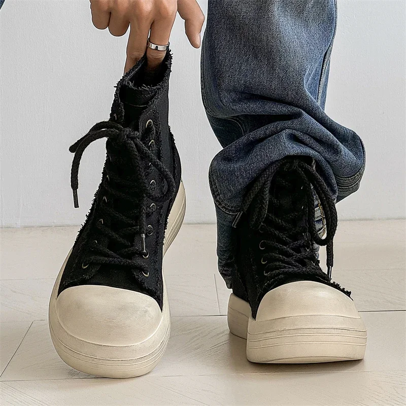

Men's Low Top Sneakers Lightweight Non-Slip Comfort Causal Walking Shoes for Male