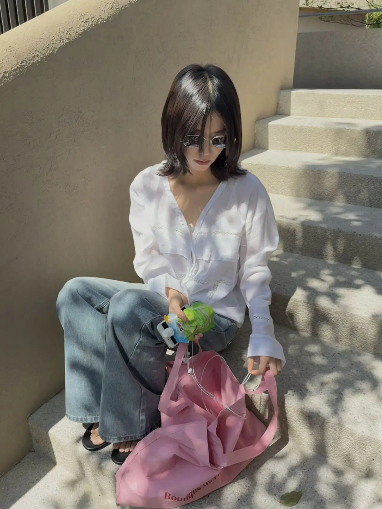 

Lilian Casual V-neck Ruffle Hem Shirt Women's Loose Fit Long Sleeve Button up Korean Style Fashion Commute Wind Spring 2026