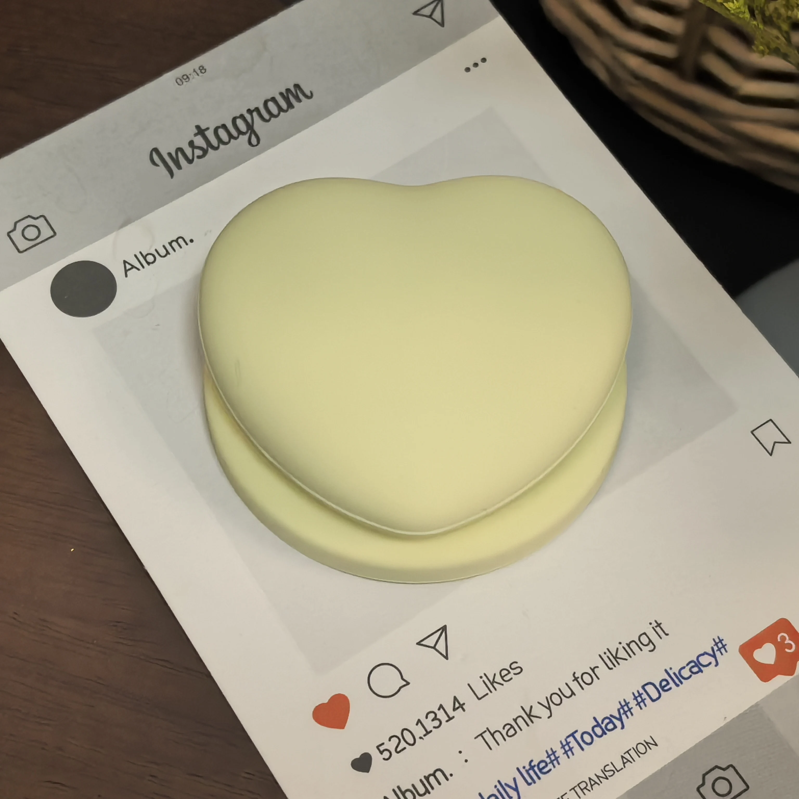 Silikon für Magsafe-Handy, Griptok-Griff, 3D-Flüssig-Farbiges Herz-Design für iPhone 18, kabellose Ladehalterung. – Detail 8