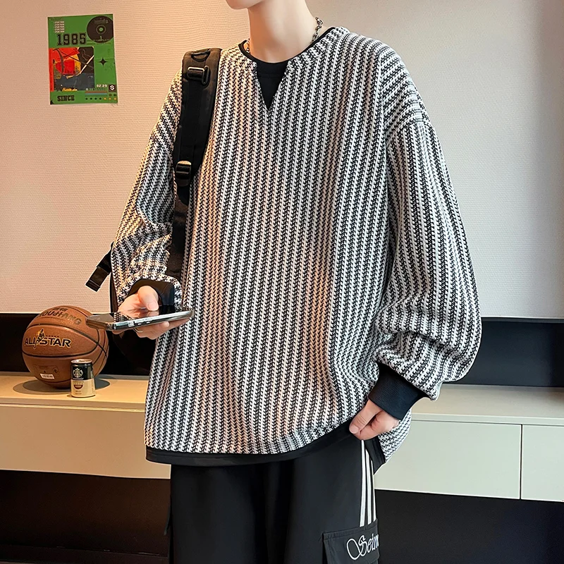 Men's Sweatshirt Casual Versatile Pullover V-neck Long-sleeved T-shirt Fake Two-piece Top