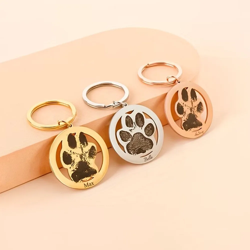 Custom Pet's Footprint Keychain Personalized Engraved Nameplate Stainless Steel Keyring For Family Members Birthday Jewelry Gift