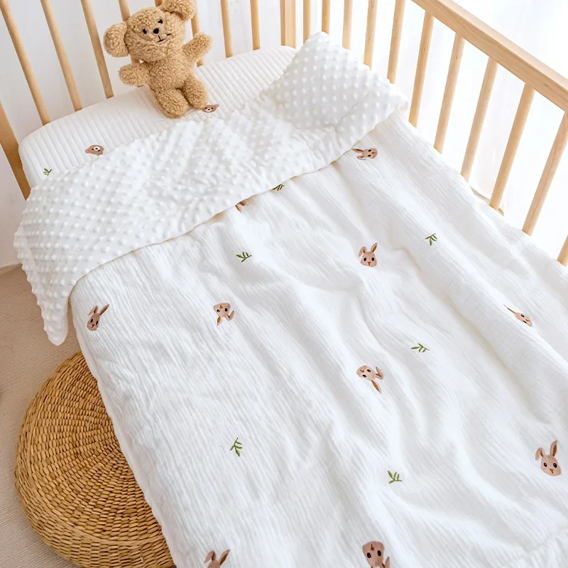 3D プラッシュドット刺繍ベビーブランケット、フィラー付き、春冬幼児用キルトブランケット、サーマルチャイルドベビー掛け布団