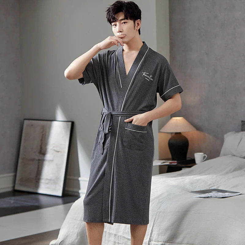 

Fashion Bathrobe New Style Thin Cotton Knited Men Robes V Neck Mens Sexy Sleepwear Summer Male Kimono Short Sleeve Pajamas L-4XL