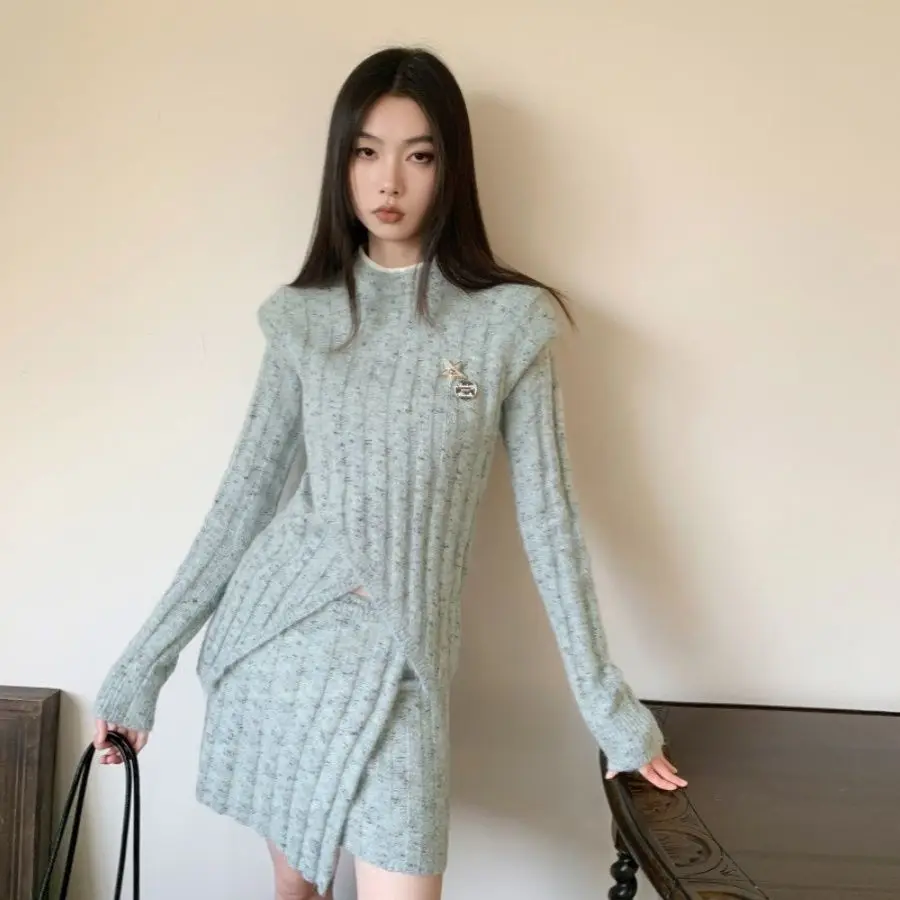 

Hot Girl Half Turtleneck Slit Sweater Knitted Miniskirt Two-Piece Fashionable Women'S Clothing Suit For Women In Autumn Winter