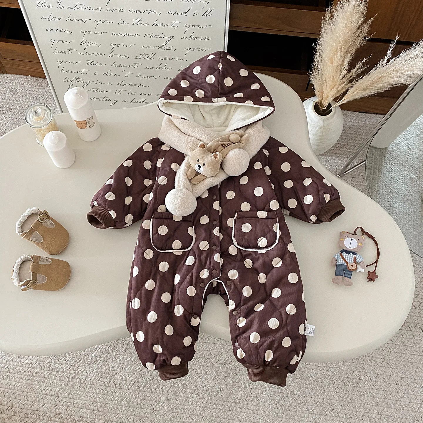 

Toddler Kid Girls Romper Winter Hooded Polka Dot Thick Warm Newborn Girl Overalls Casual Thermal Infant Baby Girl Bodysuit+scarf