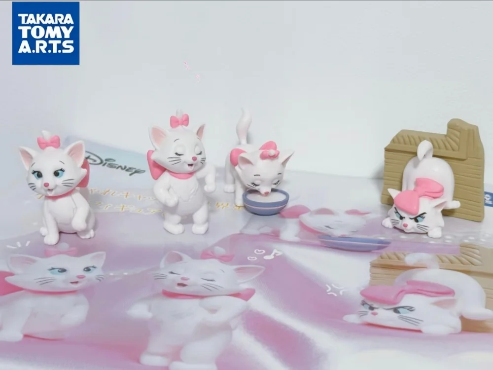 Takara Tomy Disney Marie Cat Gashapon Figure The Aristocats Shaped Decorative Ornament Desktop Decor For Adult Collectors