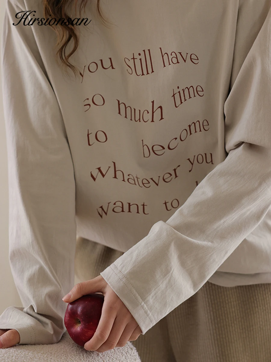 

Hirsionsan Letter Printed Long Sleeved T-shirt for Women Loose Fit Pure Cotton Round Neck Basic Top