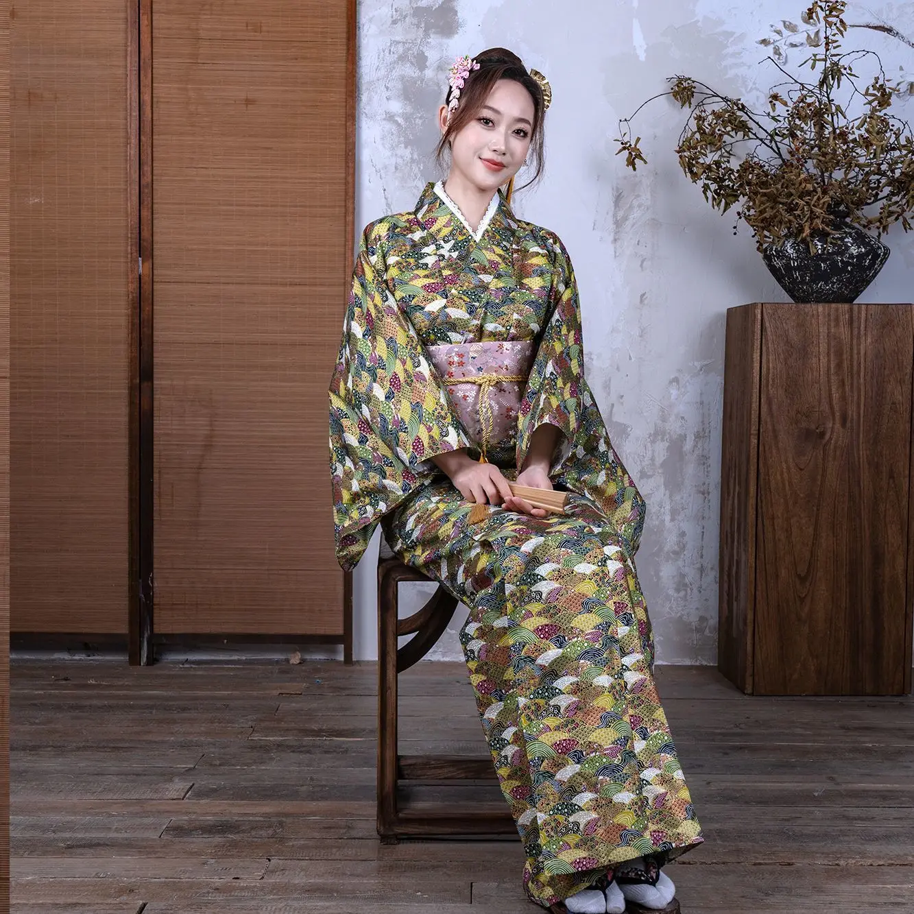 Hanada Green Self-Kimono متجر النص الياباني كيمونو المرأة موسم التصوير الفوتوغرافي تحسين البشكير