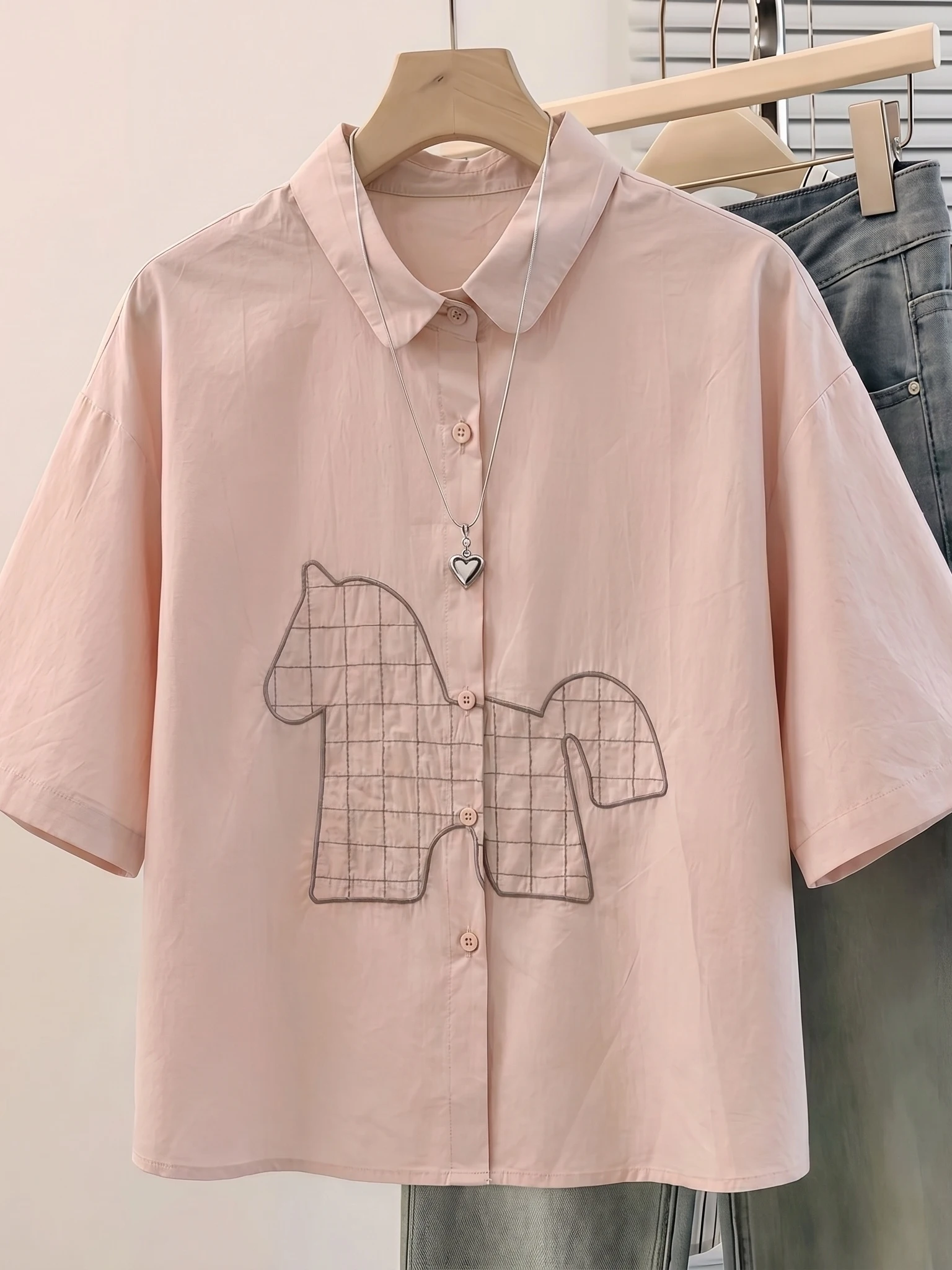 

Pink Short Sleeve Loose Women's Shirt Commute Style Korean Version Big Size Summer New Arrival Age-Defying Top