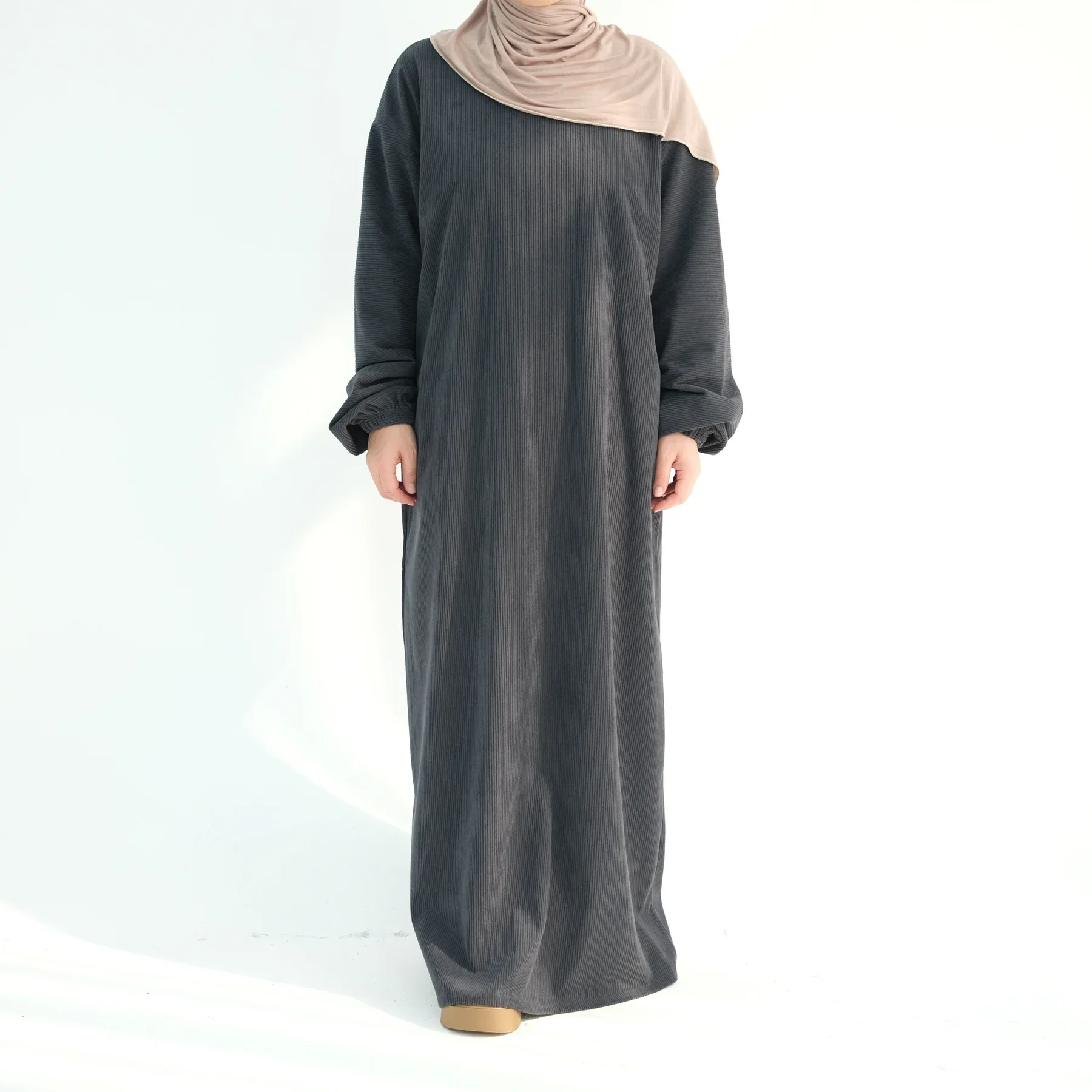 Cord Abaya Winter Islamische Kleidung Lose Geschlossene Abayas für Frauen Dubai Warme Muslimischen Kleid Türkei Kaftan Hijab Robe Ramadna Eid