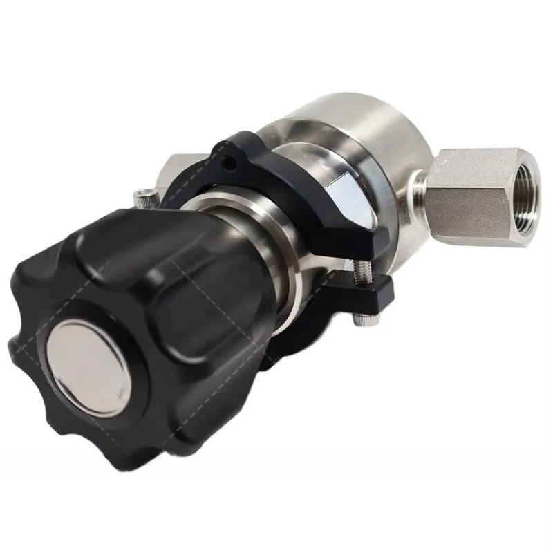 Regulator Type 3750PSI In 0-600 PSI Out 316 Stainless Steel 1/2IN NPT Pressure Regulator