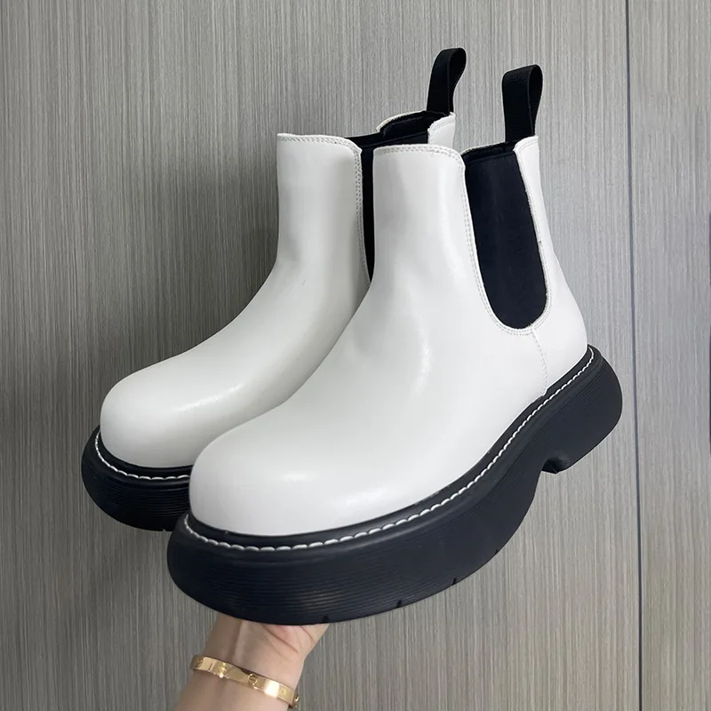 

Легкие короткие ботинки на толстой подошве, новые весенне-осенние ботинки в стиле ретро с трубкой для сигарет