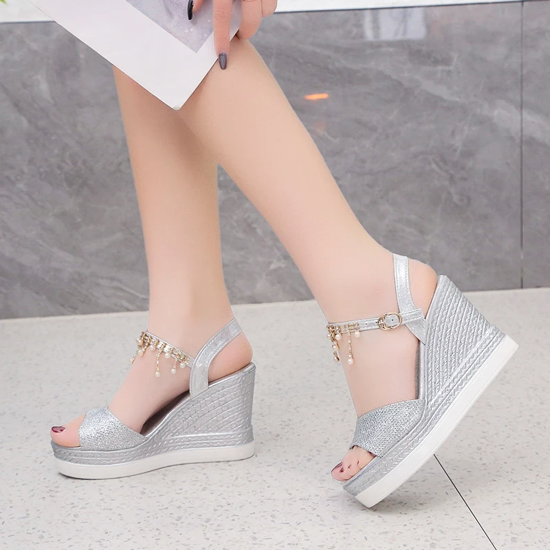 2024 New Women Wedge Sandals Summer Bead Studded Detail Platform Sandals Buckle Strap Peep Toe Thick Bottom Casual Shoes Ladies