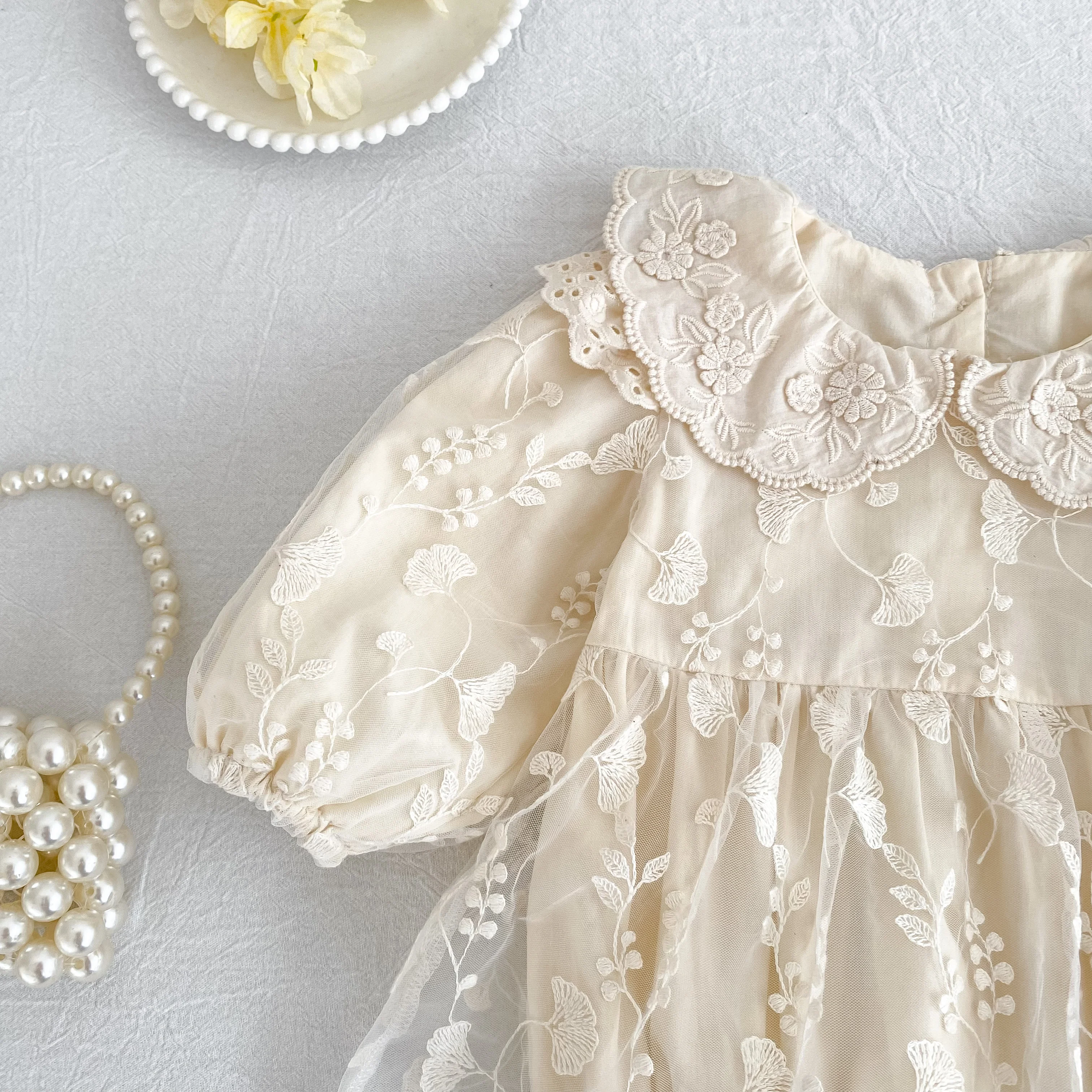 Baby-Mädchen-Strampler aus Spitze, langärmelig, mit Stickerei, Peter-Pan-Kragen, Body, Neugeborenen-Overall, beige, Geburtstags-Foto-Outfit, 0-24 Monate – Detail 9