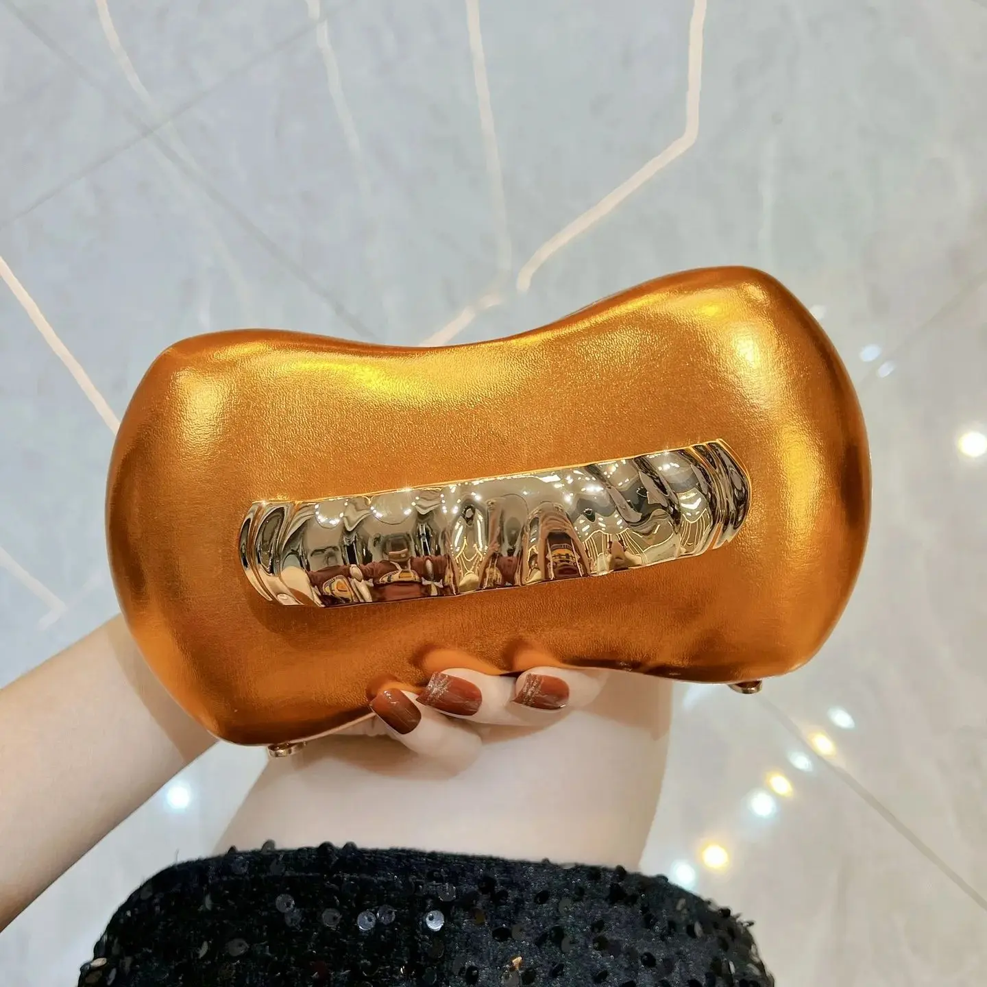 

Новая элегантная вечерняя сумочка для женщин, стильная мини-сумочка для банкетов с цепочкой, универсальная сумка через плечо и на пояс.