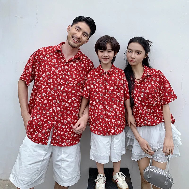 Red Floral Family Matching Shirts Luxury Stylish Mom Dad Kids Beach Vacation 3 People Holiday Photoshoot Trendy Summer Outfits