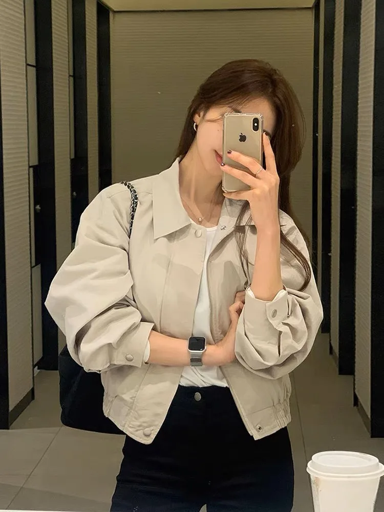 Short Workwear Jacket Women Spring Autumn 2026 New Popular Loose Casual Coat Ladies Commute Style Regular Sleeve Zipper