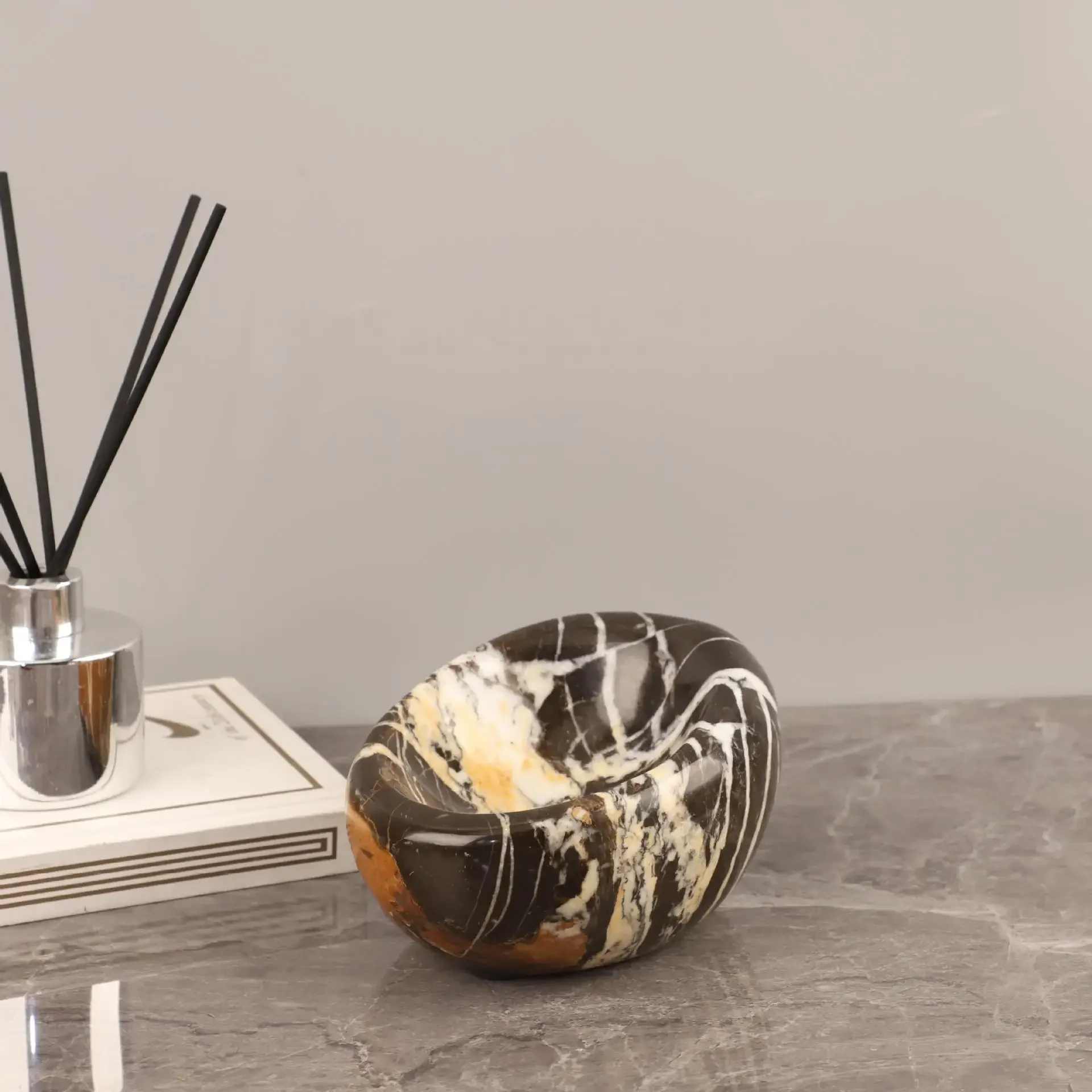 【Natural】Creative Minimalist Marble Bird Nest Storage Dish Decor for Living Room, Dining Room, TV Cabinet Home