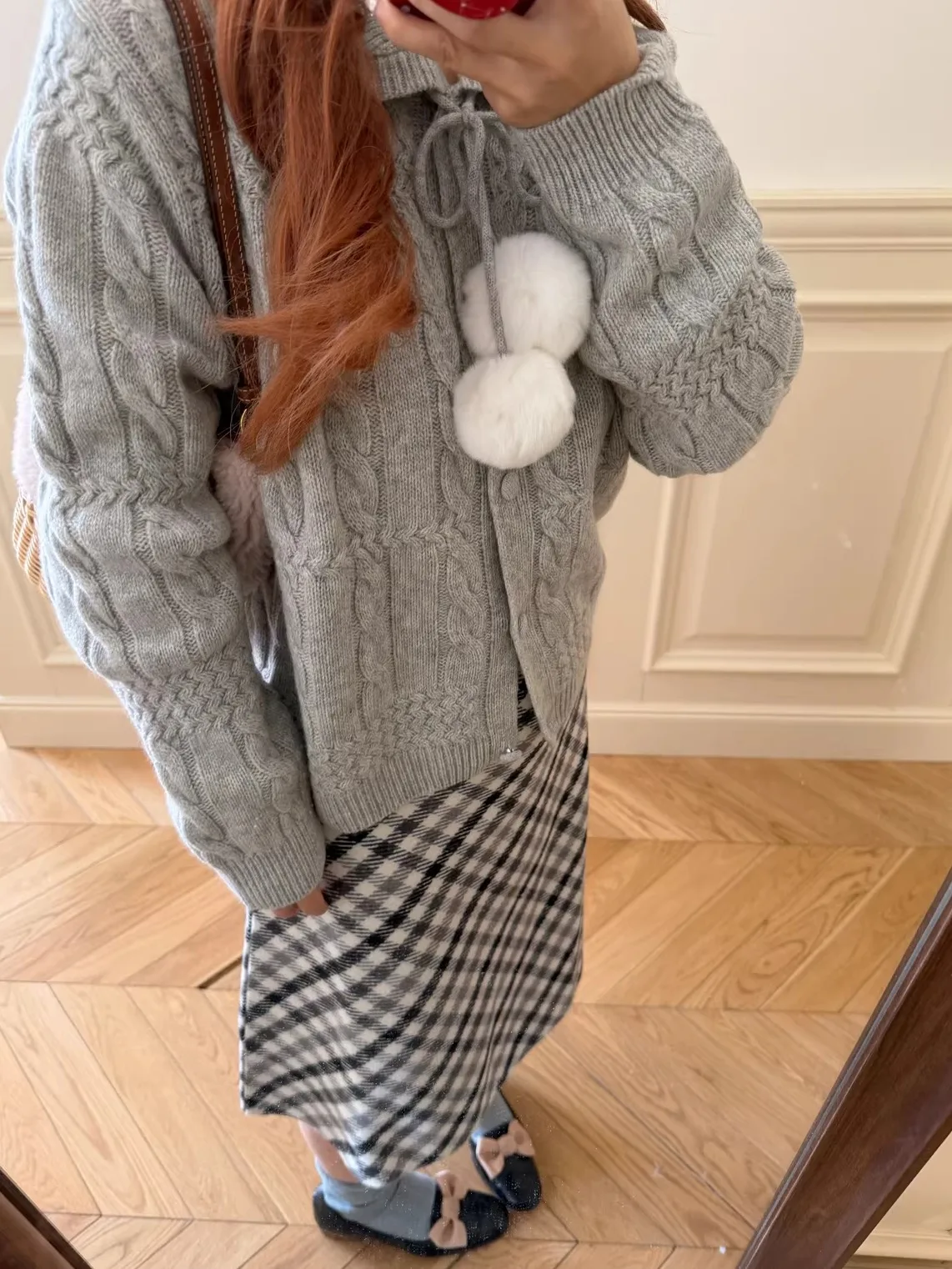 

Вязаный кардиган из 100% шерсти с воротником-стойкой и помпонами для девочек, винтажный стиль, для весеннего сезона