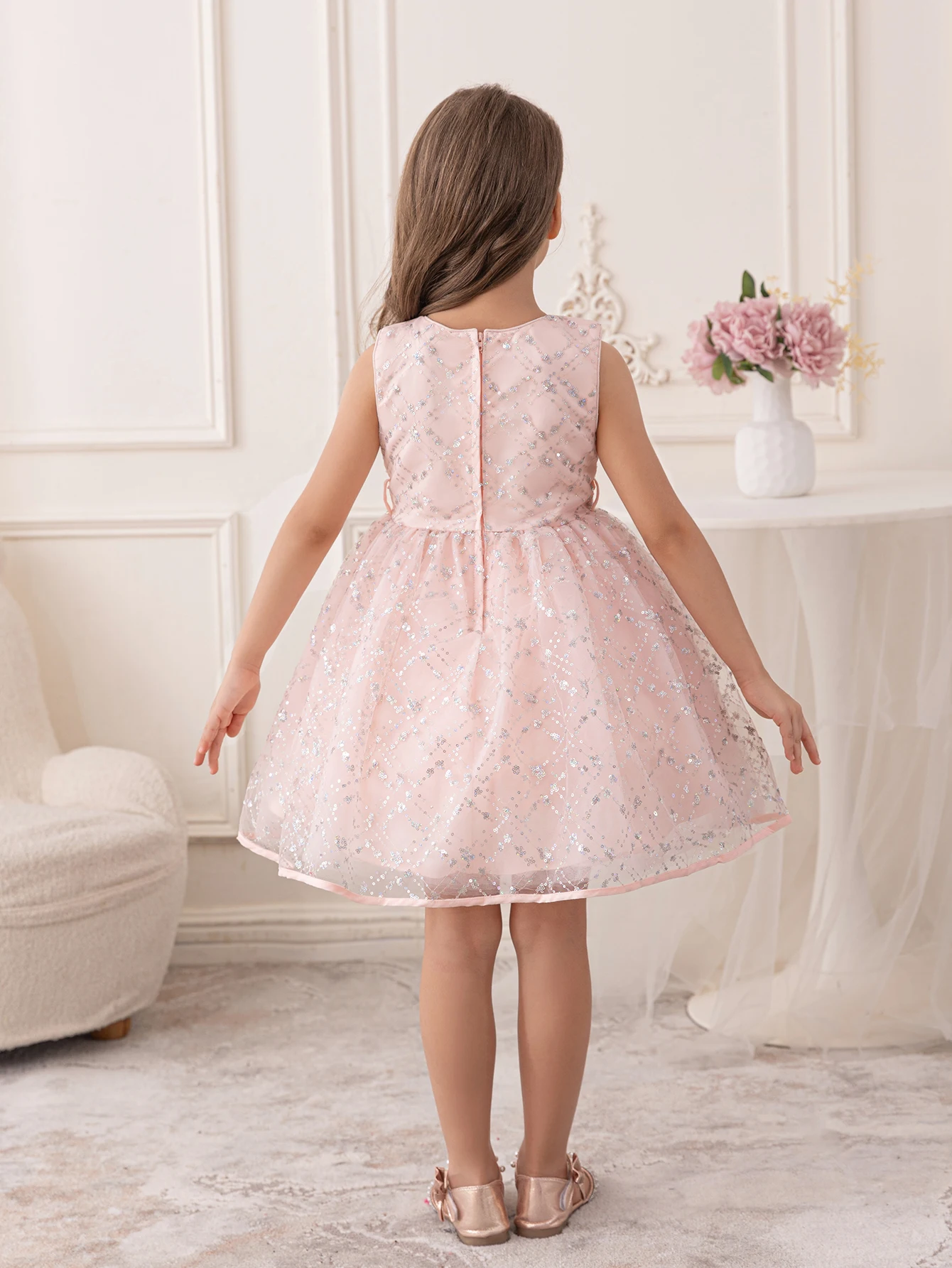 Girl's Pink Tulle Dress With Sequins for Girls Serving as Wedding Flower Girls Short Puffy Gauze Skirt Design