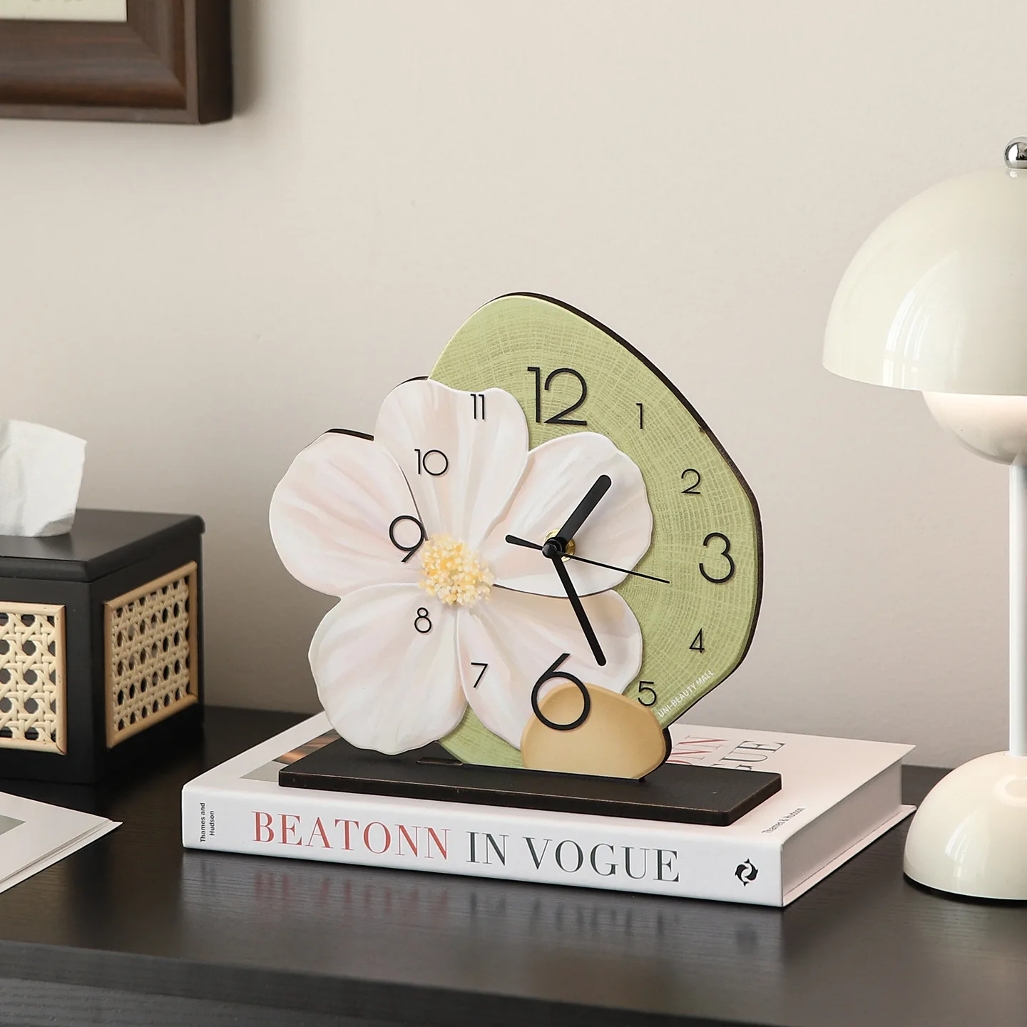 

Zml floral clock desktop ornament - premium table clock decor