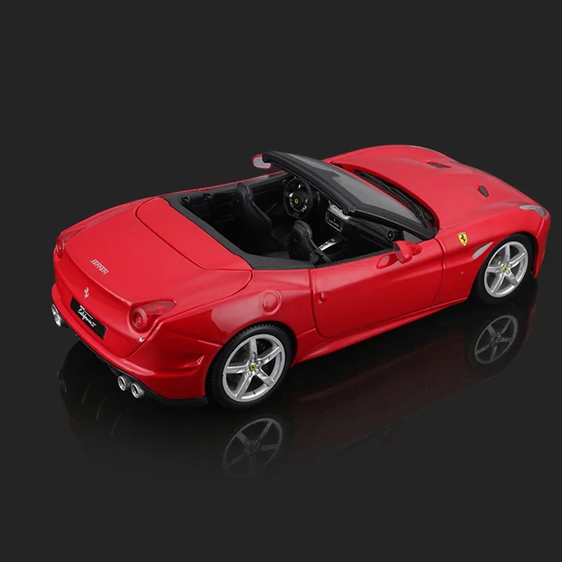 1:18 Bburago Ferrari California T Sports Convertible Car Diecast Model Edition Alloy Luxury Vehicle Model Statue Toy Kids Gifts