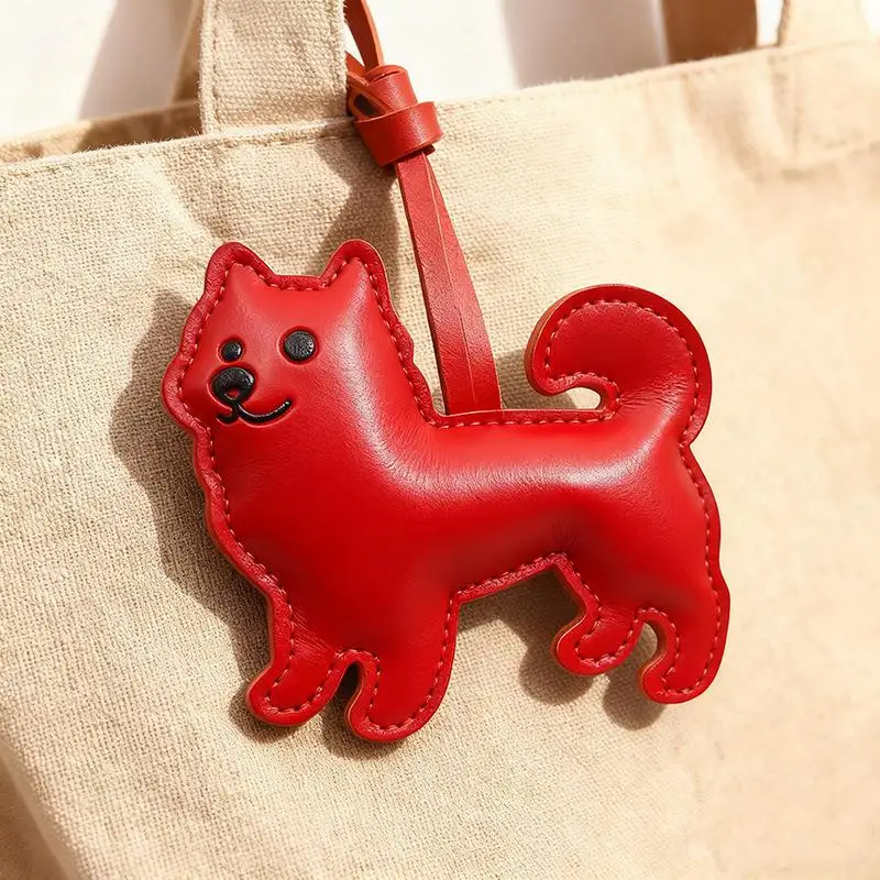 Niedlicher Schlüsselanhänger aus Kunstleder, Taschenanhänger in Form eines Samojed-Hundes für Handtaschen, handgefertigter Tieranhänger, Geschenk für Frauen/perfektes Taschenaccessoire. – Detail 2