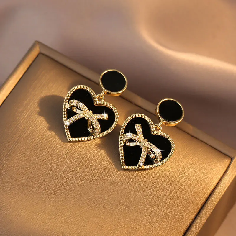 

925 Silver Needle Korean Fashion Black White Heart Drop Earrings For Women Jewelry 2025 Trending New Women's Bowknot Earrings