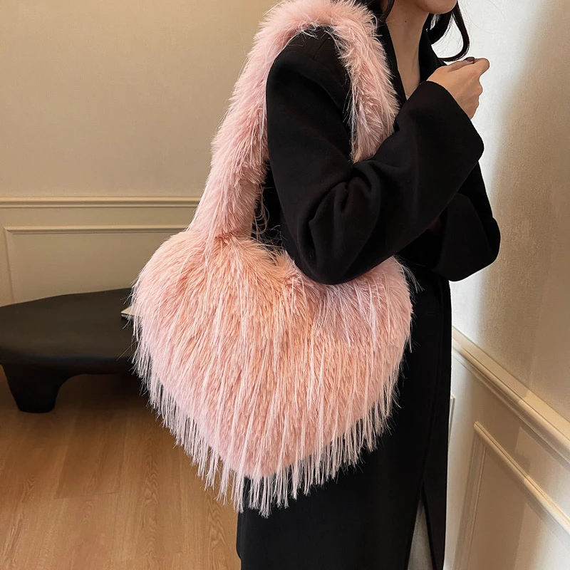 

Women's Tote Bag Sweet Heart Shape Long Plush Shoulder Bags Candy Color Female Furry Crossbody Bag Large Luxury Commute Handbags