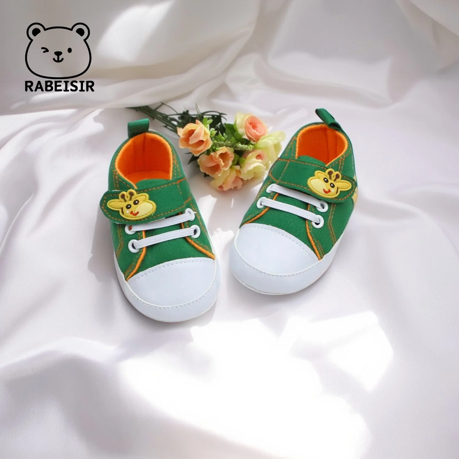 الرجال والنساء طفل حذاء قماش 0-18 أشهر طفل حذاء طفل صغير الكرتون حذاء قماش لينة وحيد عدم الانزلاق
