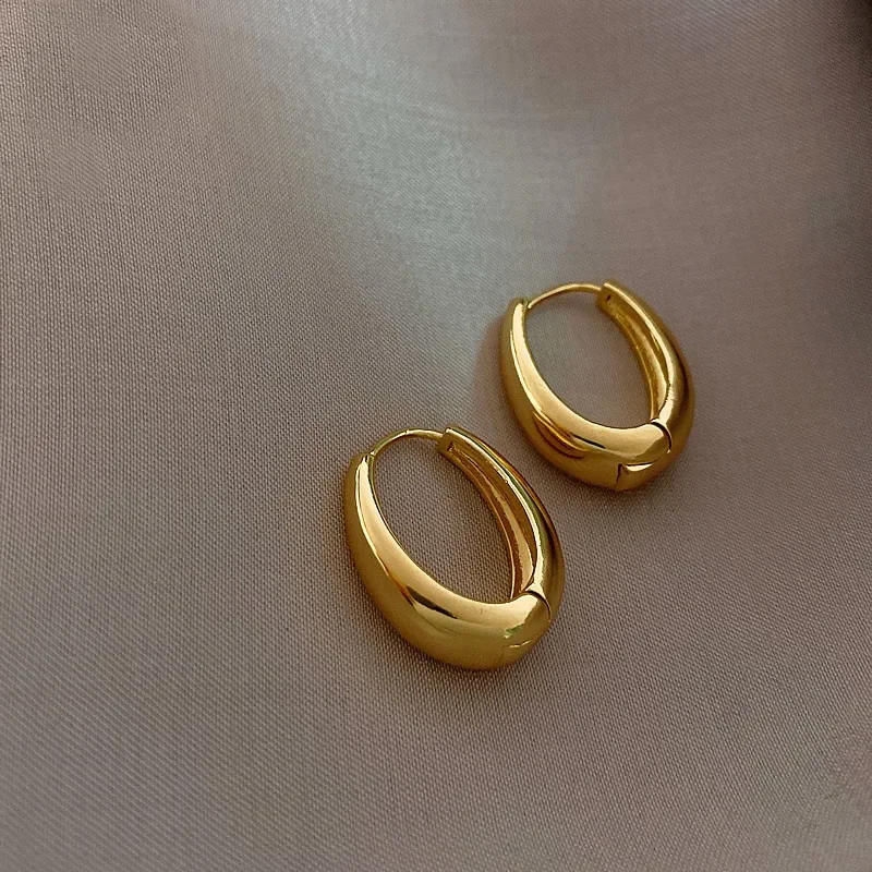 Vintage Charm Gold Color Geometric Metal Hoop Earrings for Woman New Korea Temperament Party Jewelry Anniversary Gift Wholesale