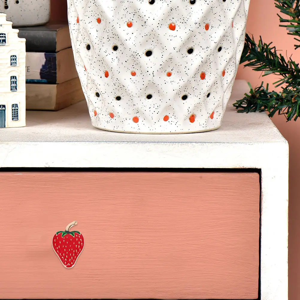 2Pcs Cute Strawberry Themed Cabinet Knobs Zinc Alloy Drawer Pulls for Kitchen Dresser Wardrobe Cupboard Decorative Handles