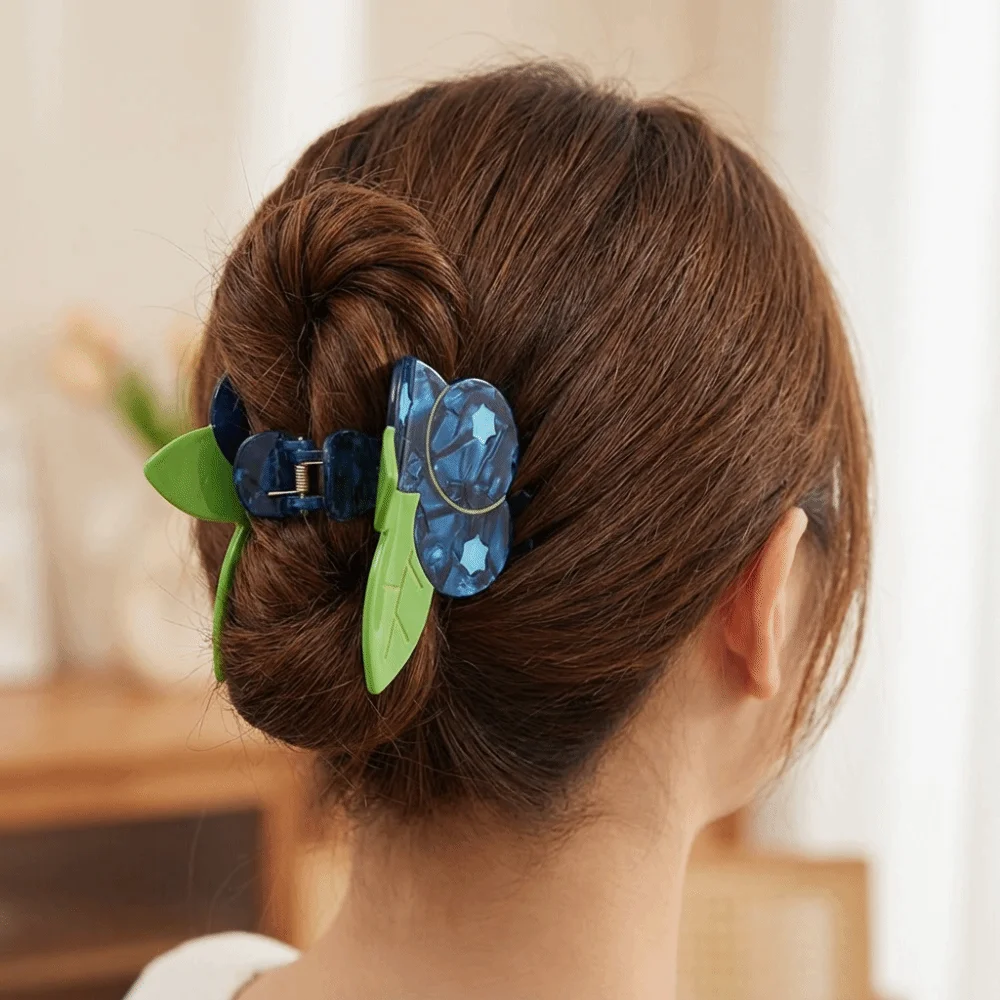 

Temperament Non Slip Fruit Hair Claw Secure Hold Grape Acetate Hair Clips Minimalist Playful Shark Hair Grip Party