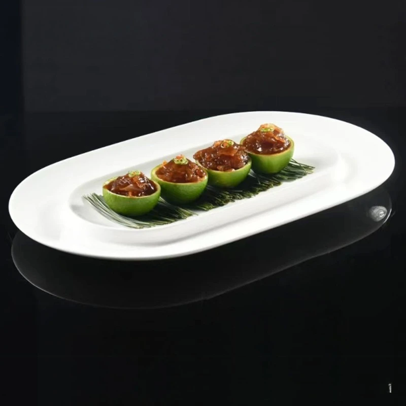 Creative Ceramic White Oval-shaped Fish Plate Household Kitchen Tableware The Artistic Presentation of The Club Hotel Cuisine