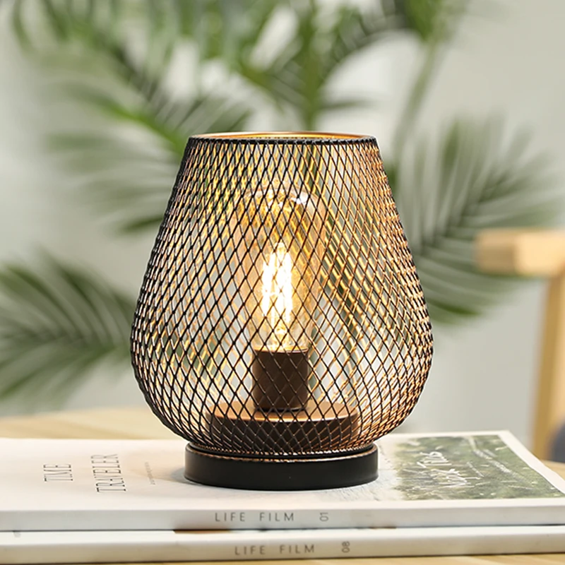 

Metal Cage Candle Holder LED Battery Powered Lantern Table Lamp Wireless Cordless Light for Weddings Indoors Outdoors Home Decor