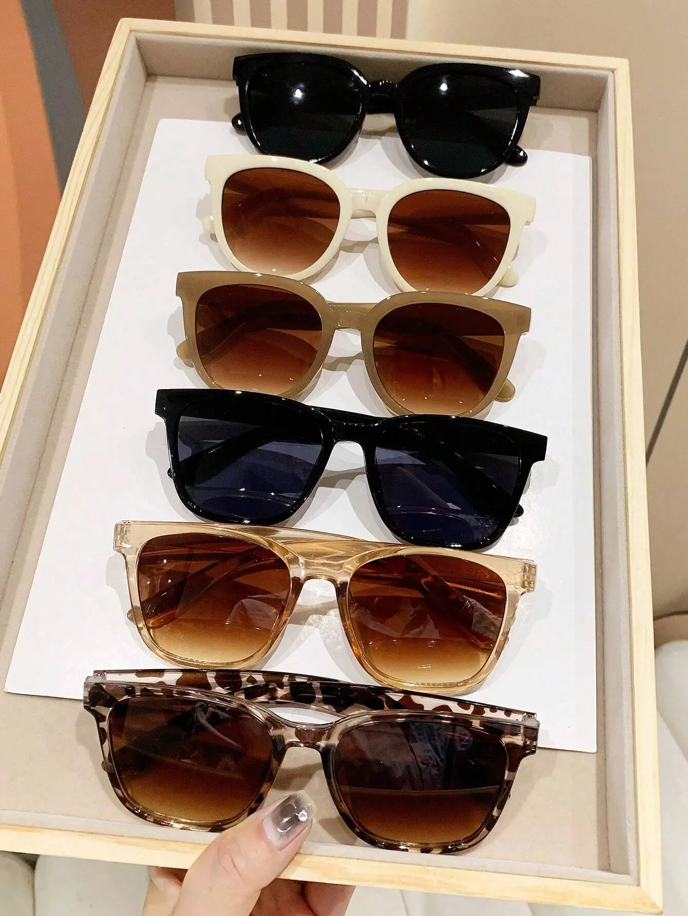 

6 Pairs Retro Square Sunglasses, Plastic Fashion Classic Decoration, Outdoor Travel, Beach Vacation, UV Protection Glasses Sunglasses Beach Sun Glasses Beach Accessories For Women Sun Glasses Sunglasses Shades Basics And Suit For Sweater Jeans Sweatpants