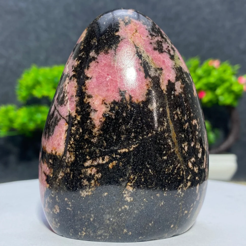 Natural Rhodonite Quartz Crystal Pink & Black Polished Reiki Healing Gemstone Specimen for Palm Playing Rock Mineral