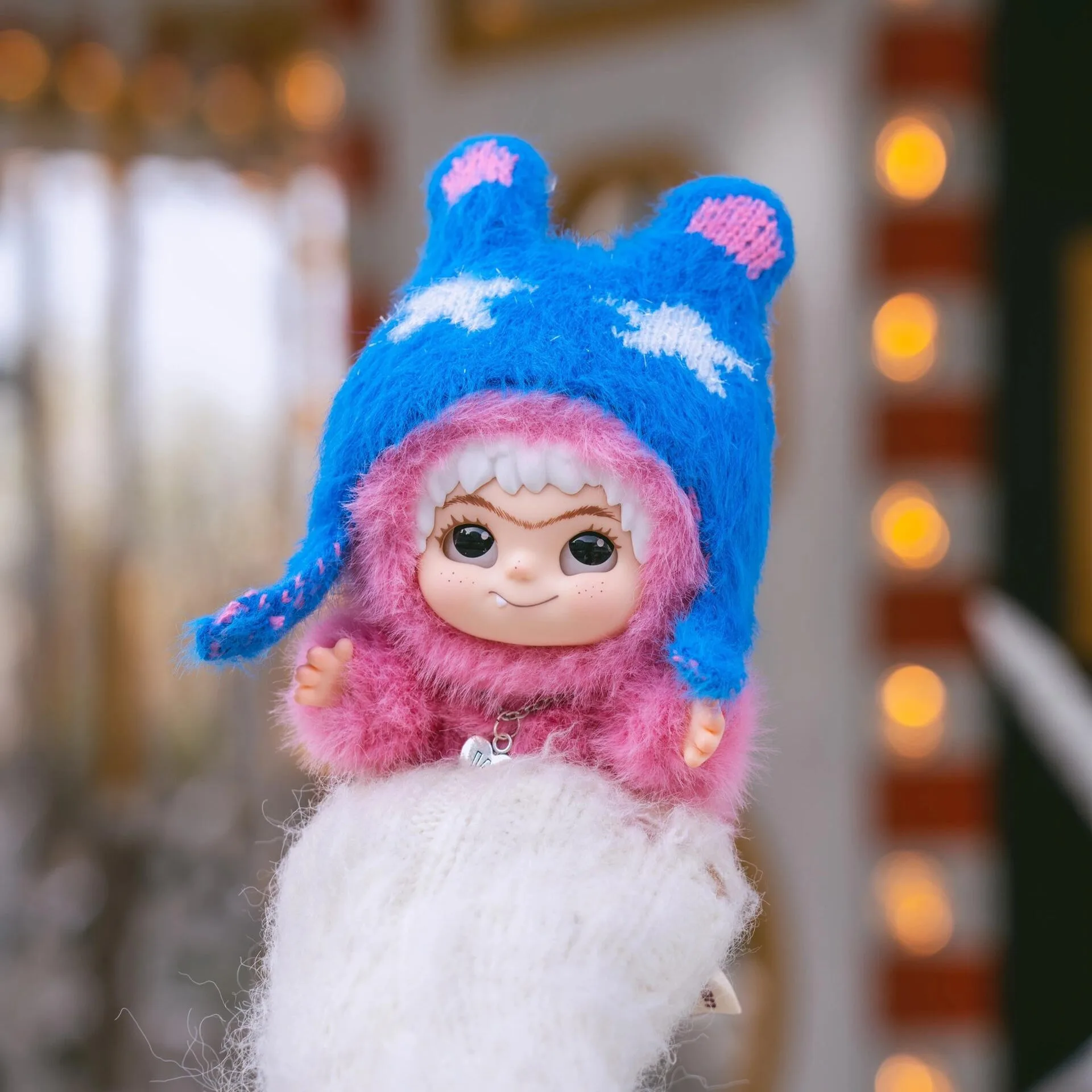 Serie originale Wakuku Trickor Treat e Wakuku Panda Ascensore Action Figure Borsa per bambole Borsa a sorpresa Regali con ciondolo