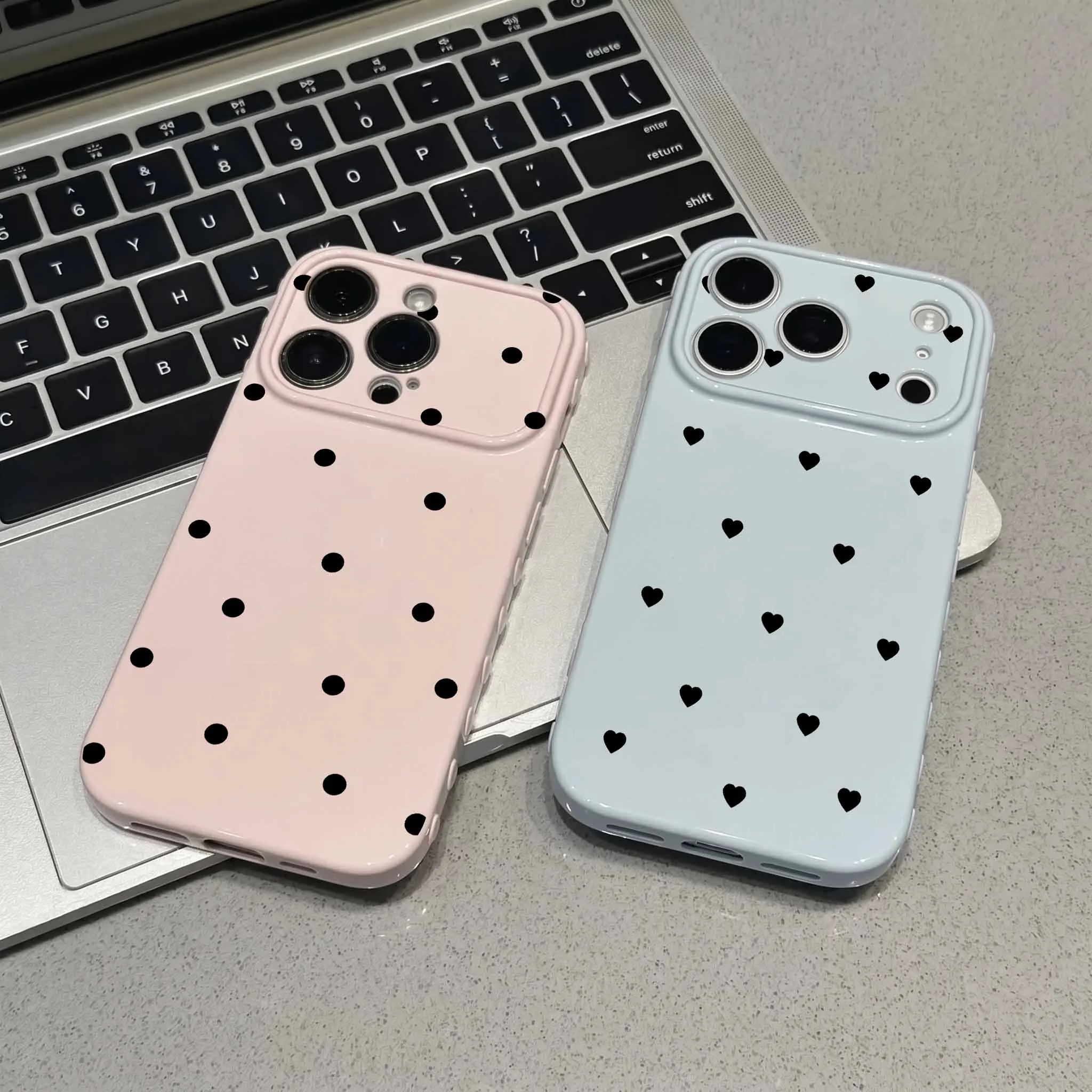 Simple Solid Color Polka Dot For Apple iPhone 17 16 15 14 13 12 Mini 11 Pro Max Bubble Heart Cover Funda Soft Capa Phone Case